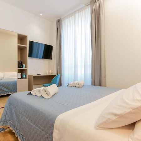 Aqua Comfort Rooms - Eja Sardinia 卡利亚里 外观 照片