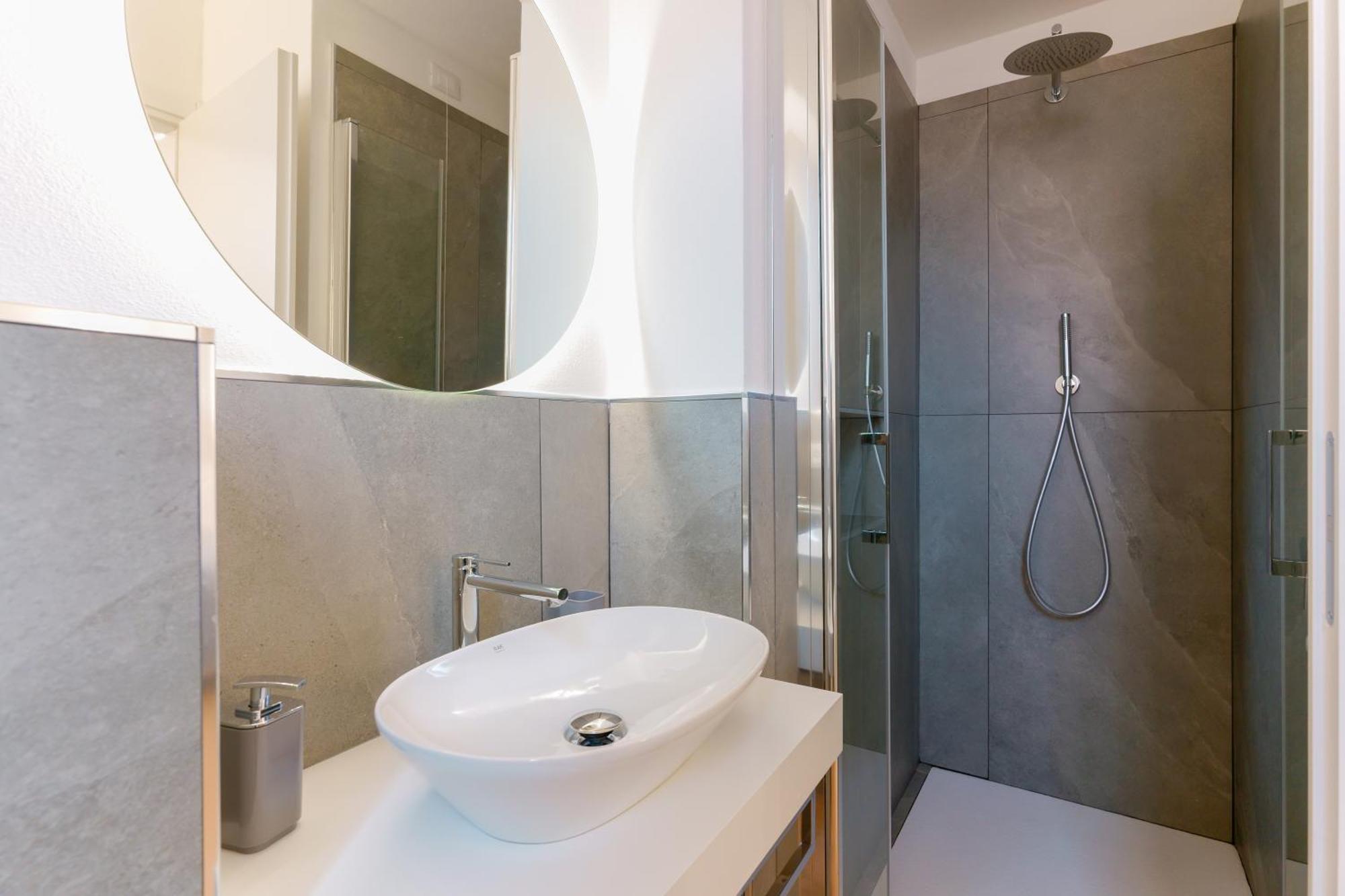 Aqua Comfort Rooms - Eja Sardinia 卡利亚里 外观 照片