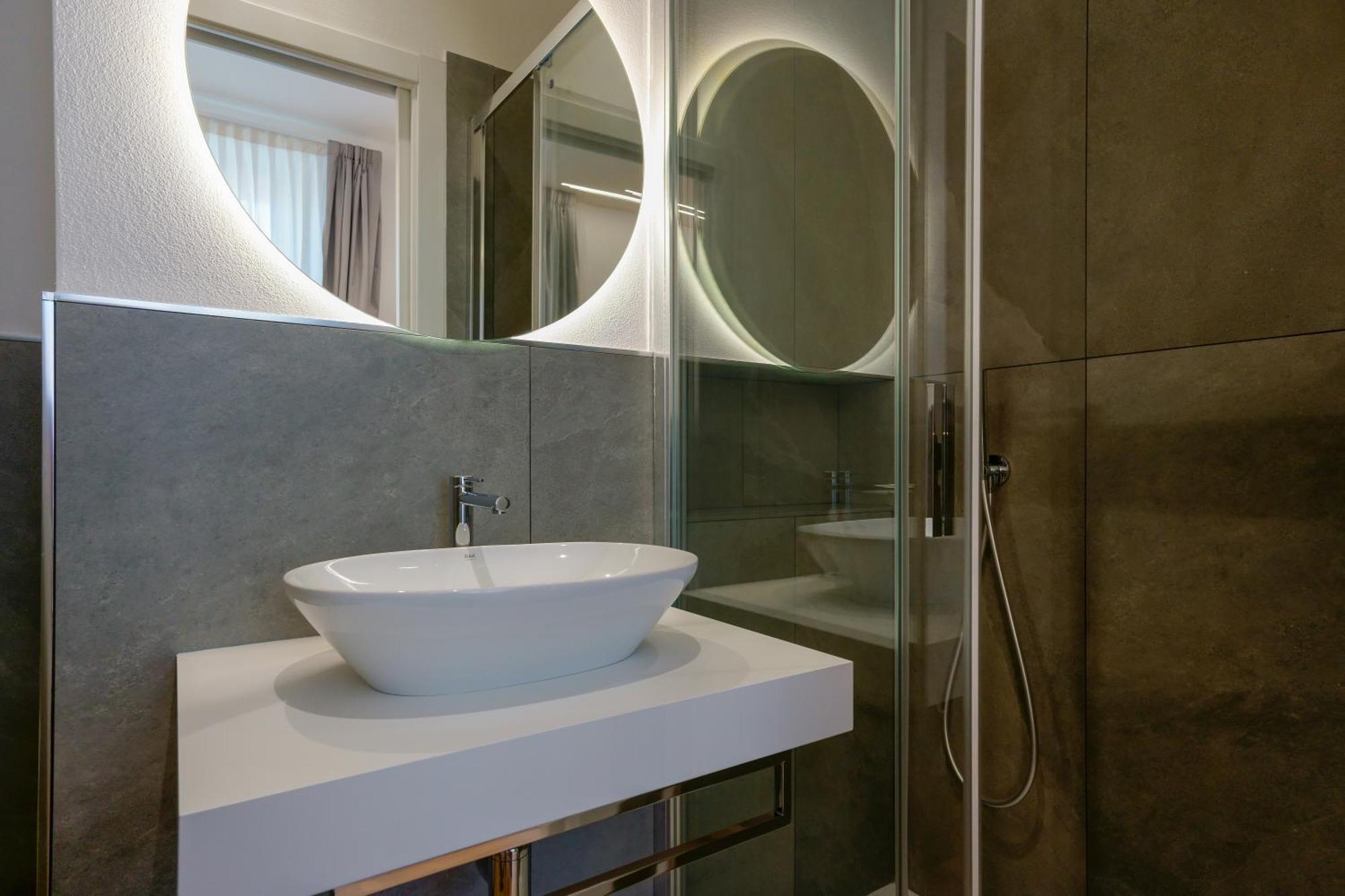Aqua Comfort Rooms - Eja Sardinia 卡利亚里 外观 照片