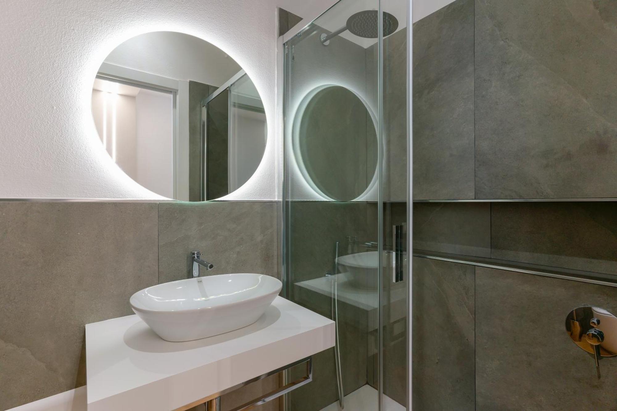 Aqua Comfort Rooms - Eja Sardinia 卡利亚里 外观 照片