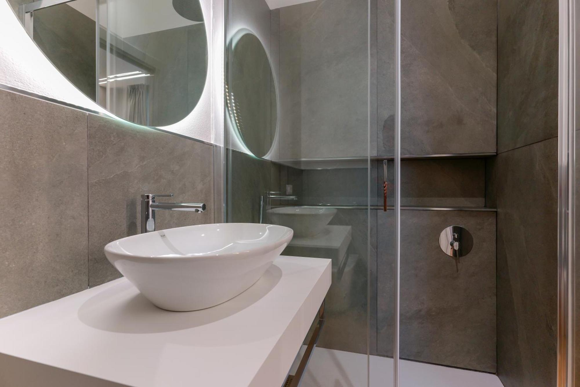 Aqua Comfort Rooms - Eja Sardinia 卡利亚里 外观 照片